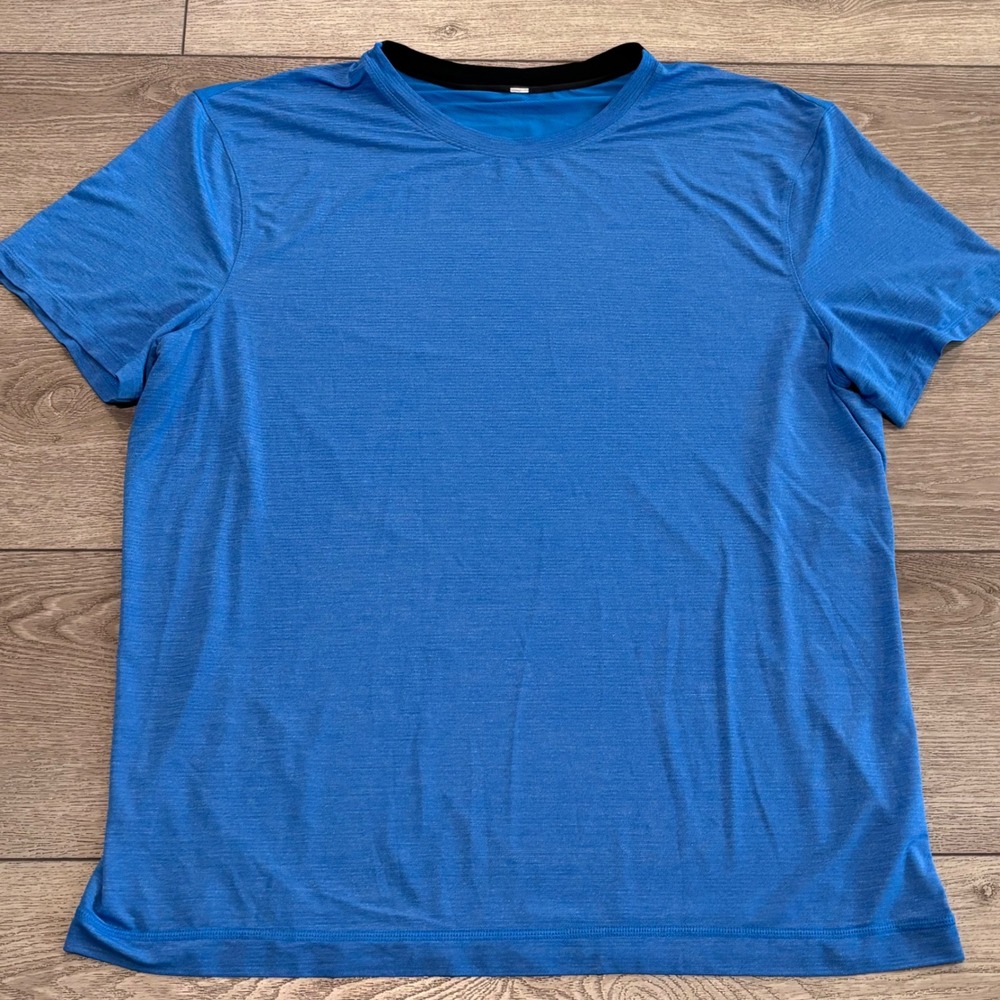 Lululemon Metal Vent Tech Shirt Mens XXL Blue Short Sleeve Active Running Gym